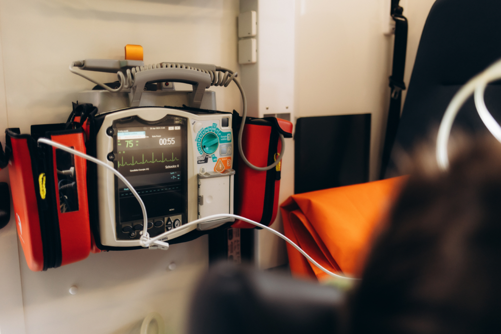 AED Classes and Training | Courses MA, CT, NH, RI, ME, VT